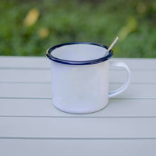 Load image into Gallery viewer, Metal Cup